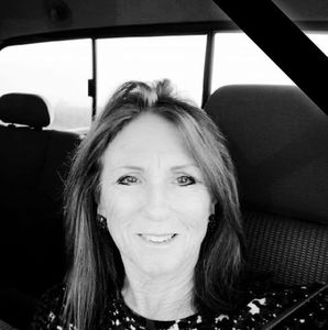 Meet your Posher, Virginia